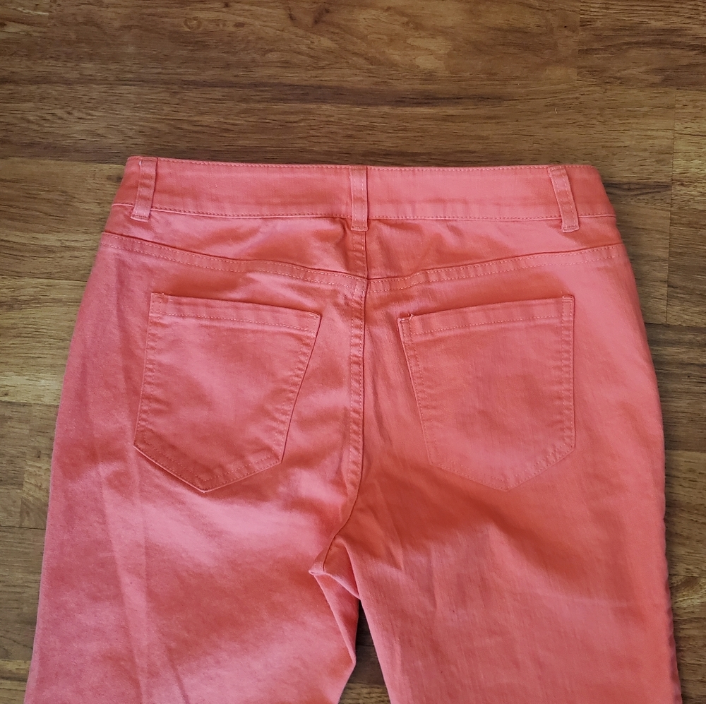 Christopher & Banks Pink Jeans Size 4 Cropped Mid Rise - Picture 3 of 8